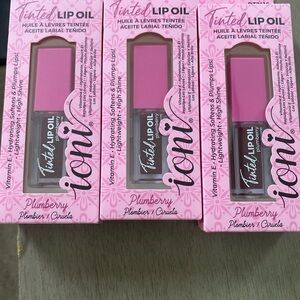 Tinted Lip Oil - Vibrant Plumberry